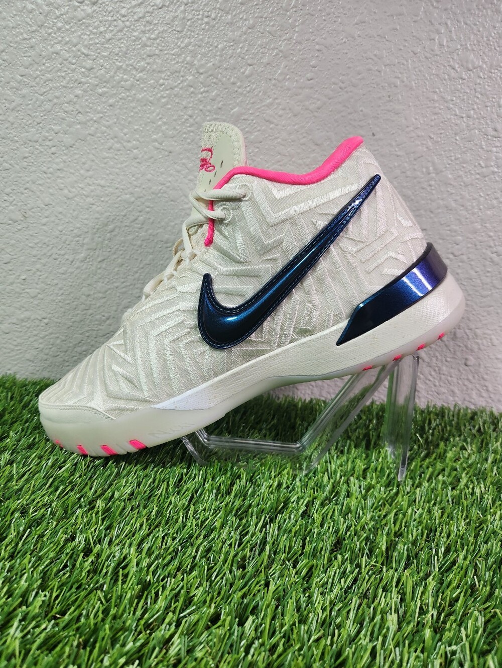 Nike Lebron NXXT Genisus QS Sail Pink Mens Shoes Sz 10.5 NEW* IB1272-100